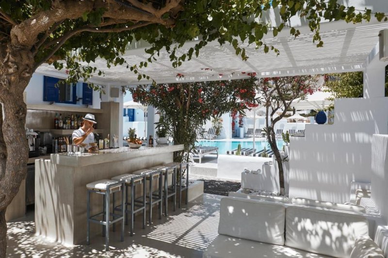 Kouros Village Szantorini Perissa