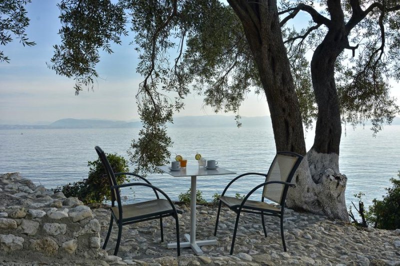 Korfu Benitses utazás Lido Corfu Sun