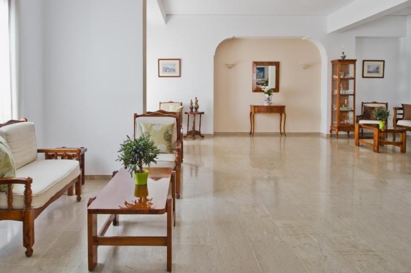 Szantorini Kamari utazás Makarios Beach Hotel