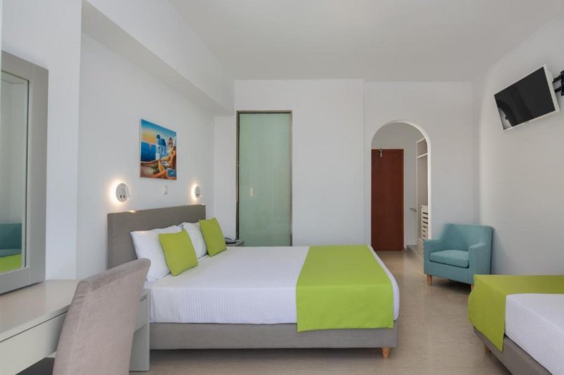 Szantorini Kamari utazás Makarios Beach Hotel