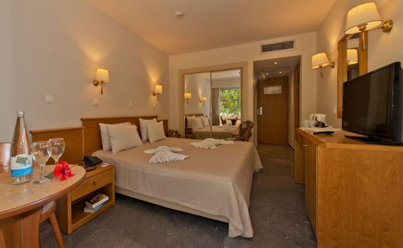 Kréta Rethymno utazás Minos Hotel