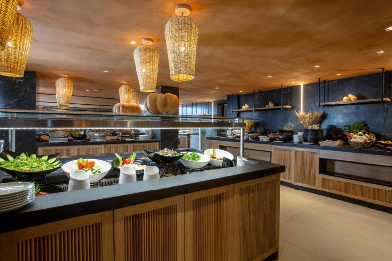 Kréta Hersonisossos utazás Palmera Beach Hotel & Spa