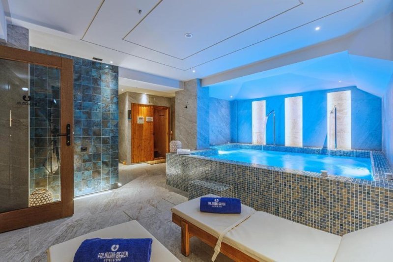 Kréta Hersonisossos utazás Palmera Beach Hotel & Spa