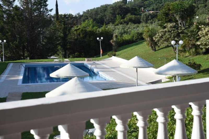 Korfu utazás Rebecca s Village