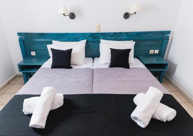 Korfu utazás Rebecca s Village