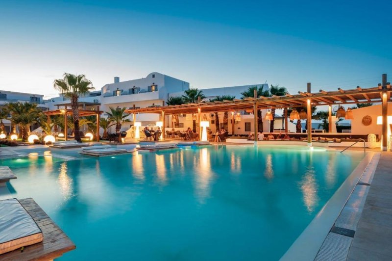 Szantorini utazás Smy Mediterranean White