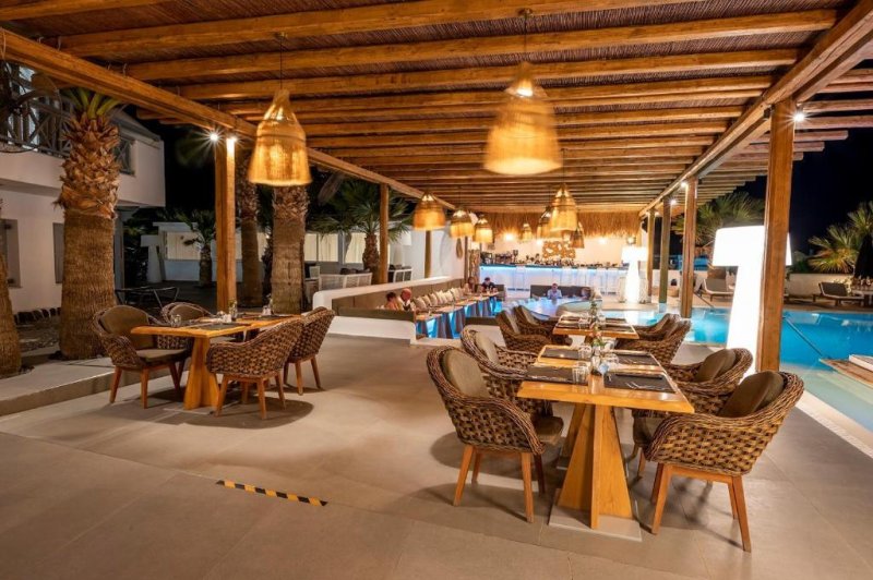 Szantorini utazás Smy Mediterranean White