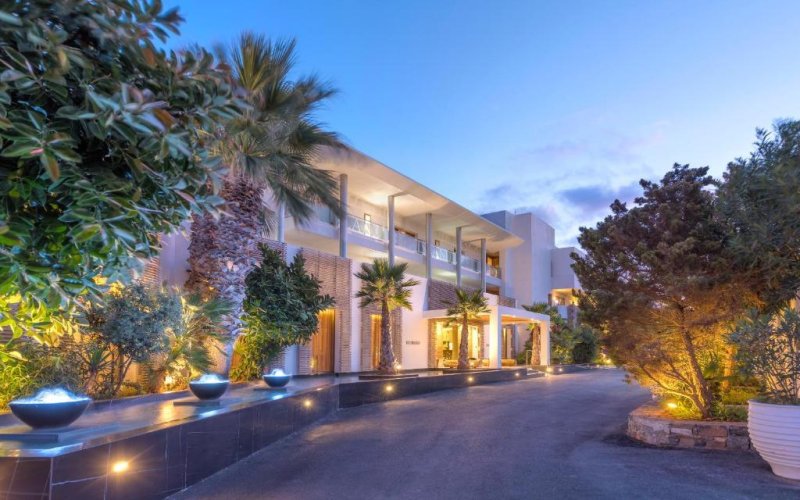 Kréta Gouves utazás The Island Hotel