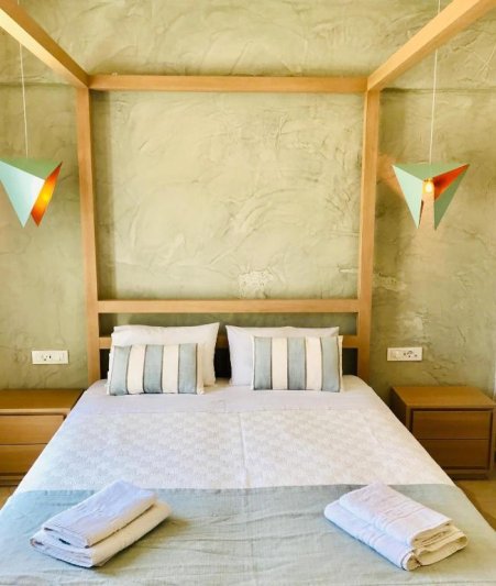 Szantorini utazás Thera Mare