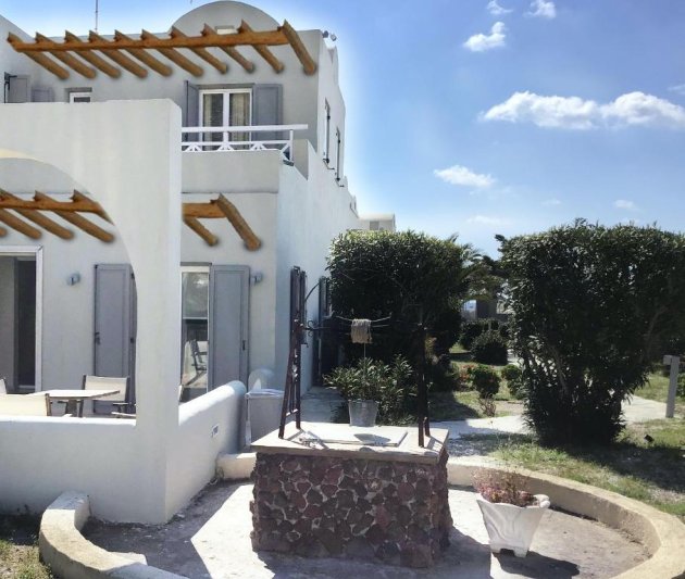 Szantorini utazás Thera Mare