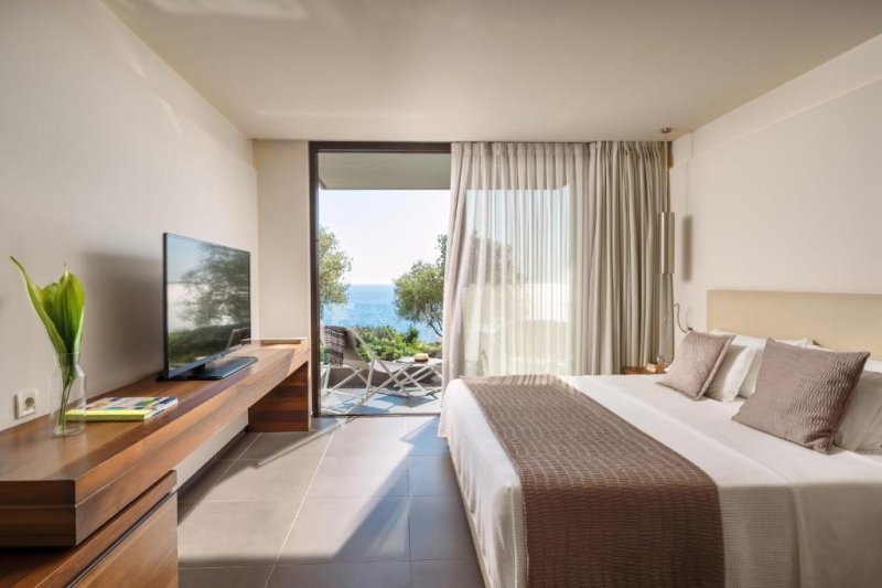 Kefalónia utazás White Rocks Hotel