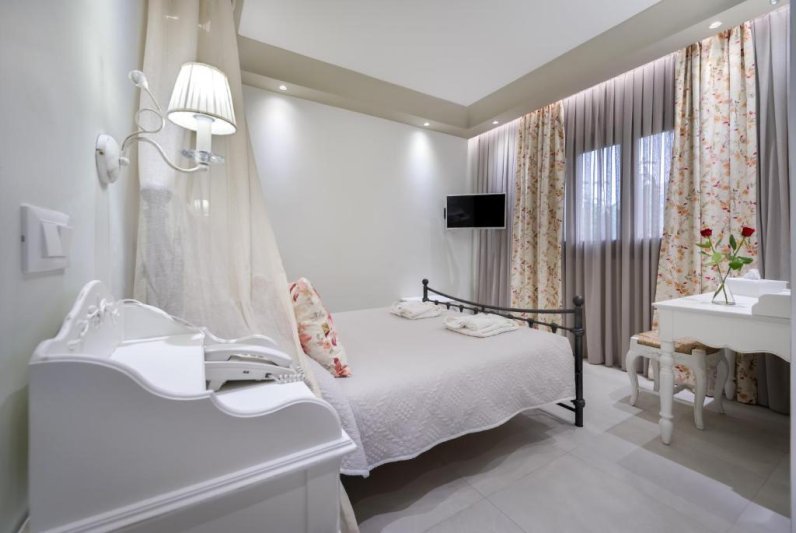 Szantorini utazás Zephyros Hotel