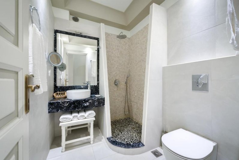 Szantorini utazás Zephyros Hotel