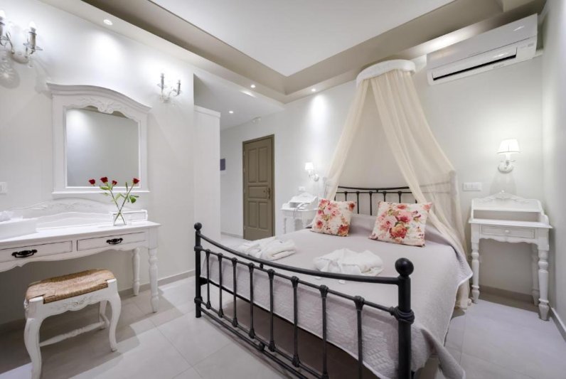 Szantorini utazás Zephyros Hotel