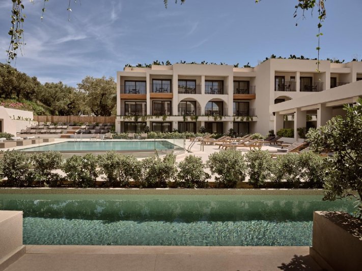 Zakynthos Tsilivi utazás Planos Deluxe Hotel