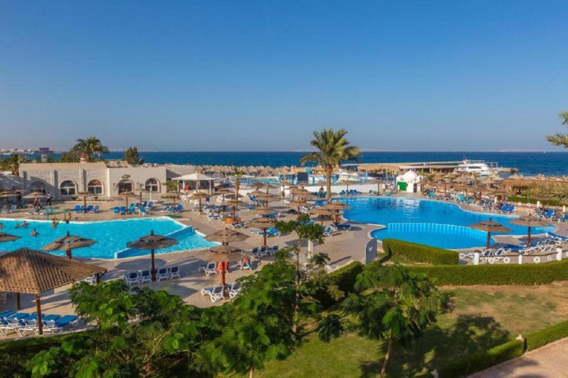 Hurghada utazás Aladdin Beach Resort