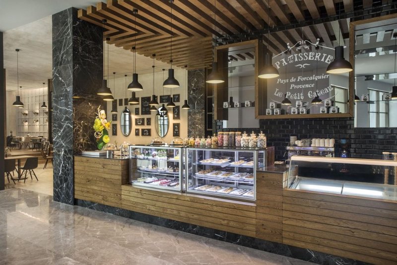 Side utazás Acanthus & Cennet Barut Collection