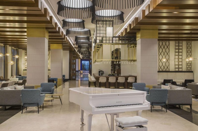 Side utazás Acanthus & Cennet Barut Collection