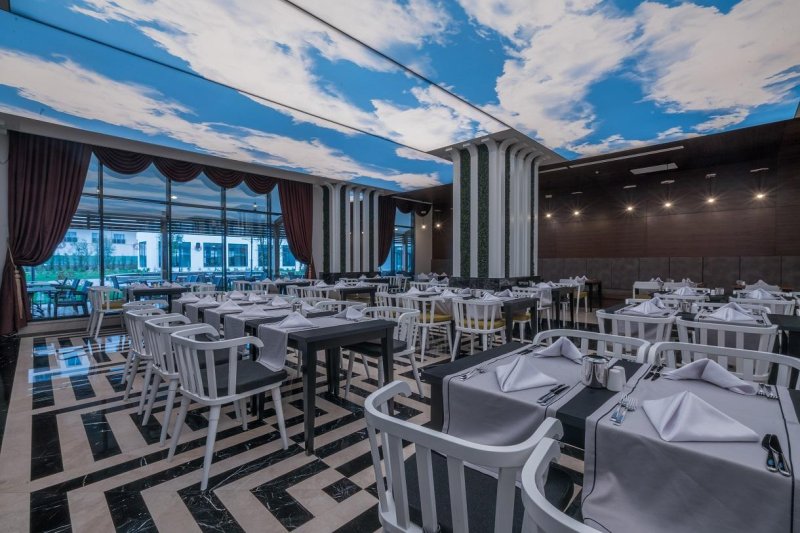 Antalya utazás Adalya Elite Lara