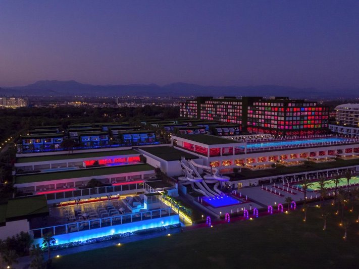 Belek utazás Adam & Eve Hotel