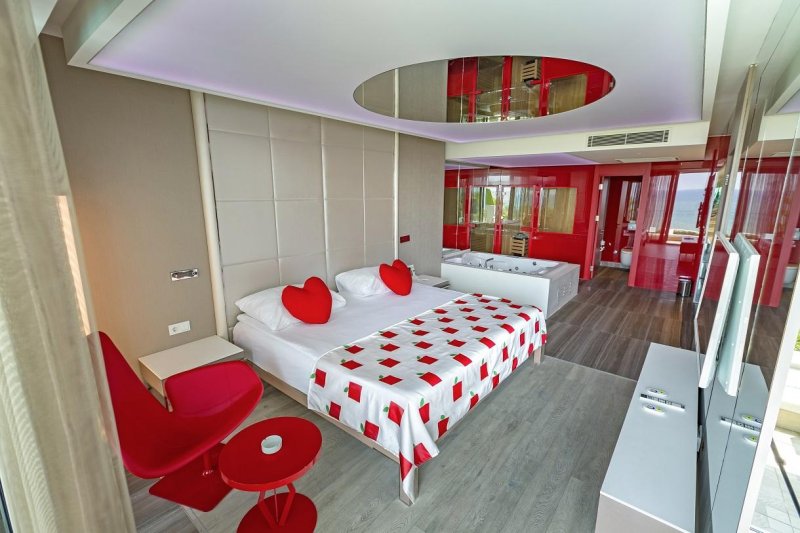 Belek utazás Adam & Eve Hotel