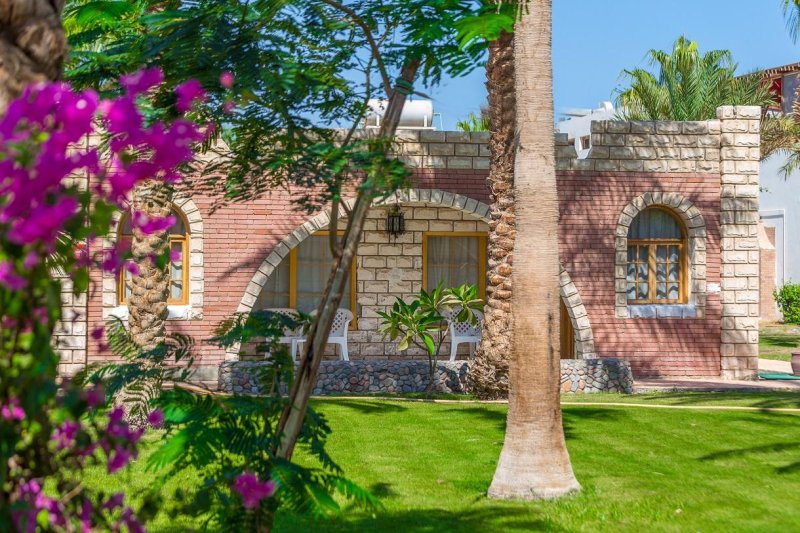 Hurghada utazás Aladdin Beach Resort