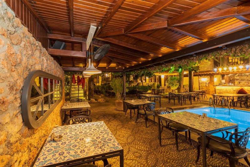 Antalya utazás Alp Pasa Hotel