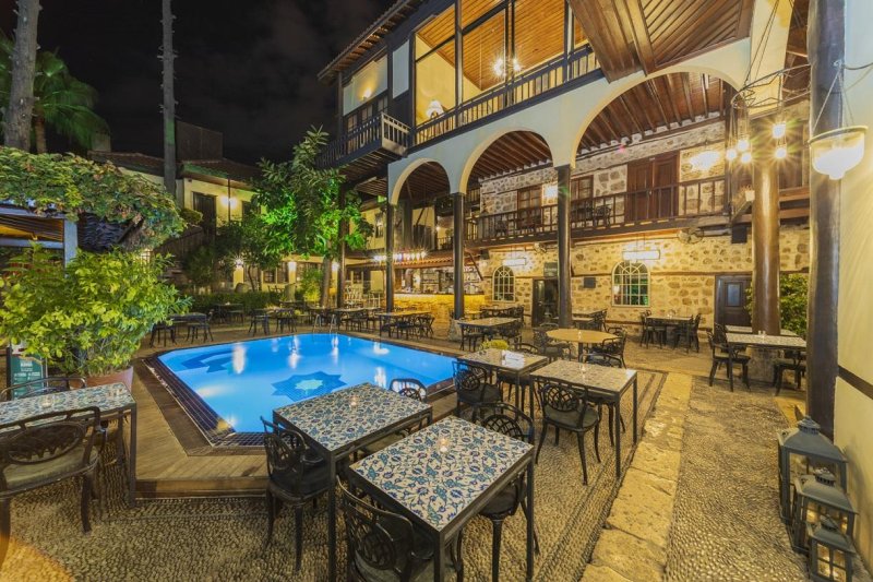 Antalya utazás Alp Pasa Hotel