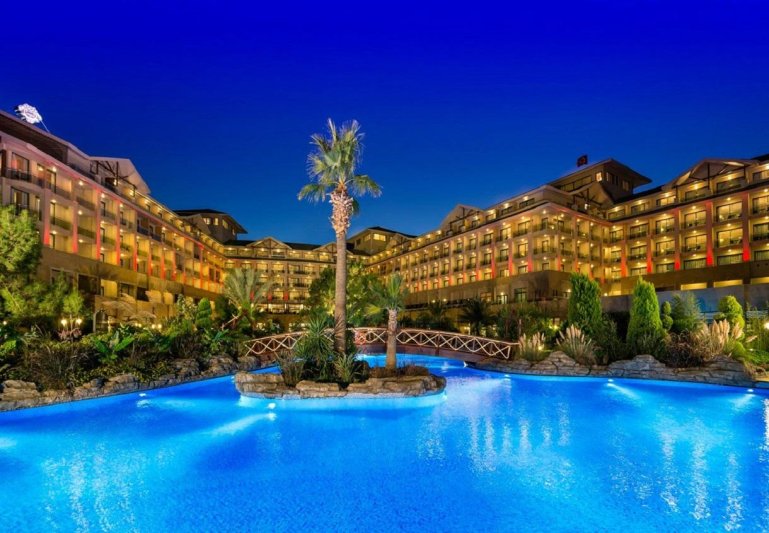 Kemer utazás Fashion Tv Luxe Hotel 