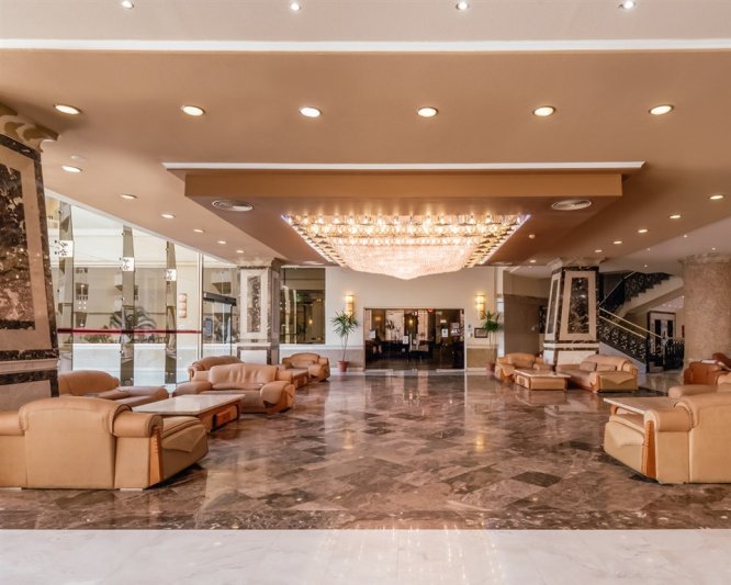 Hurghada utazás Amc Royal Hotel & Spa