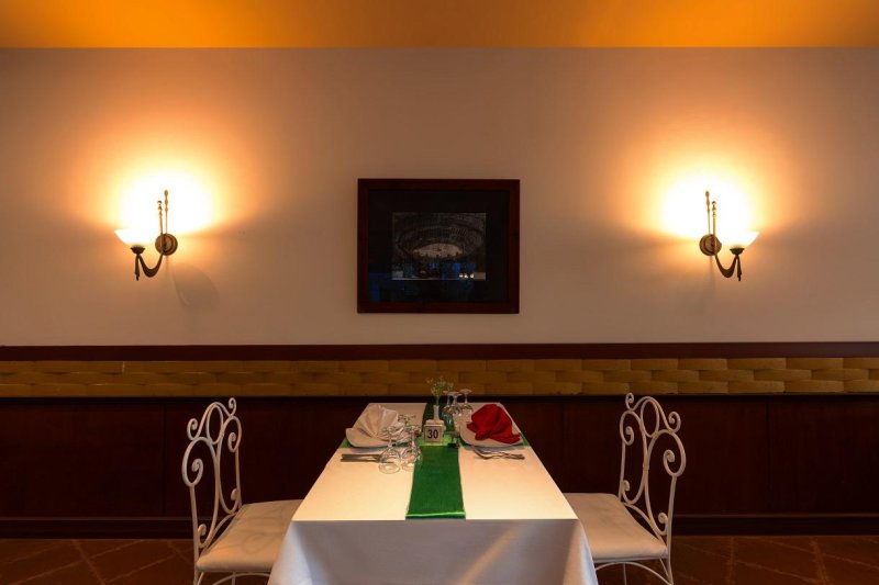 Sharm El-Sheikh utazás Amwaj Oyoun Resort & Casino