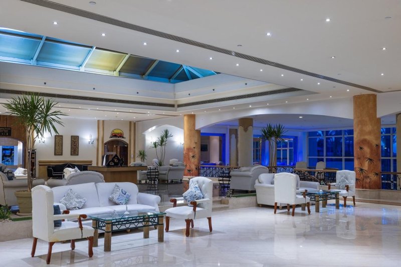 Sharm El-Sheikh utazás Amwaj Oyoun Resort & Casino