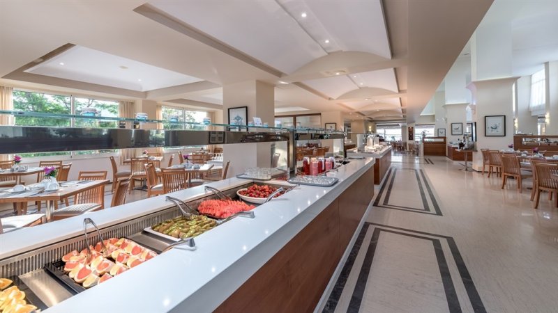 Rodosz Faliraki utazás Apollo Beach