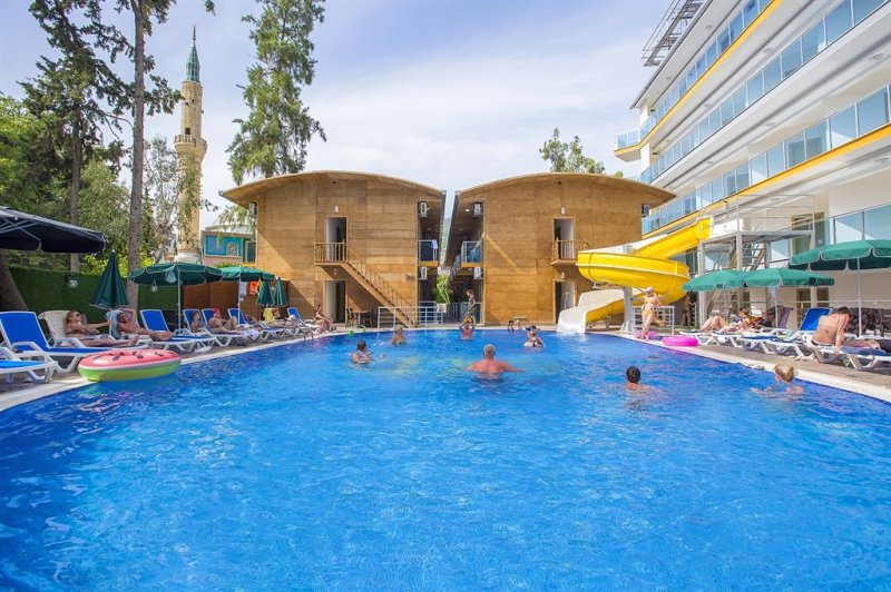 Alanya utazás Arsi Enfi City Beach Hotel