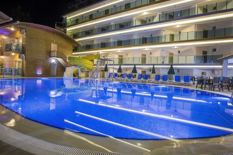 Alanya utazás Arsi Enfi City Beach Hotel