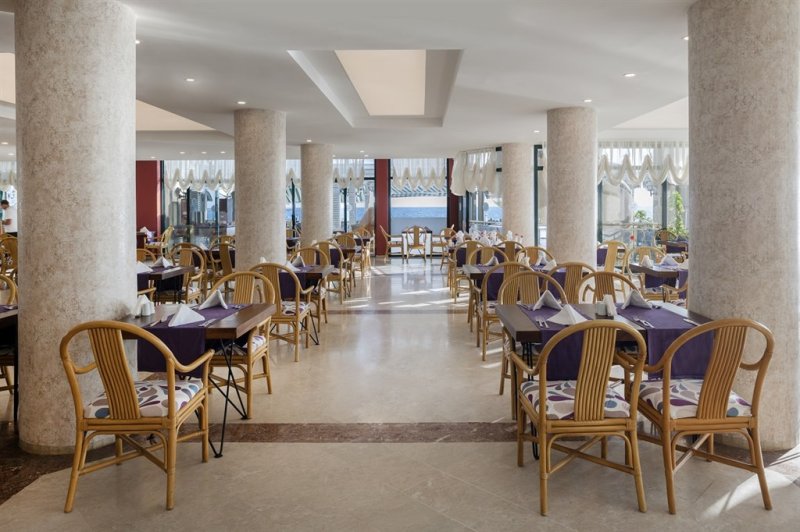 Alanya utazás Aska Just In Beach Hotel