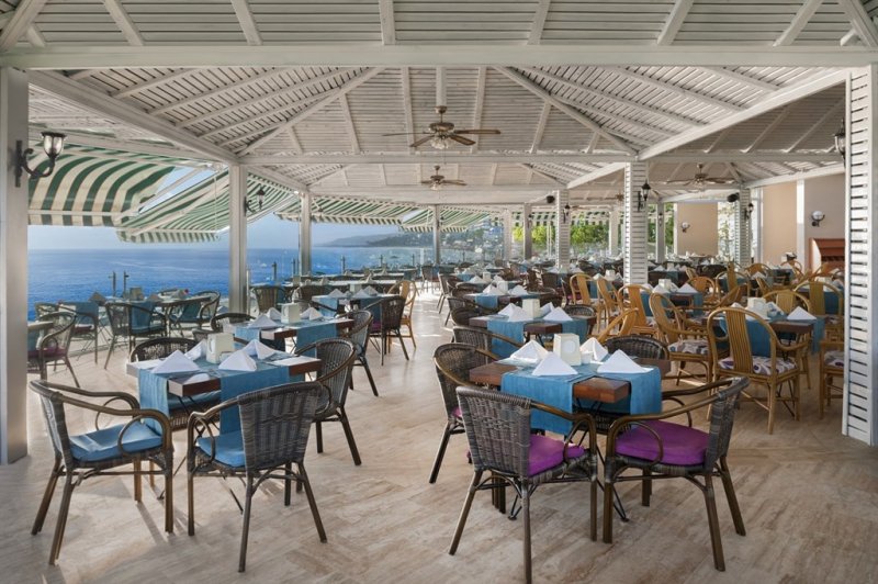 Alanya utazás Aska Just In Beach Hotel