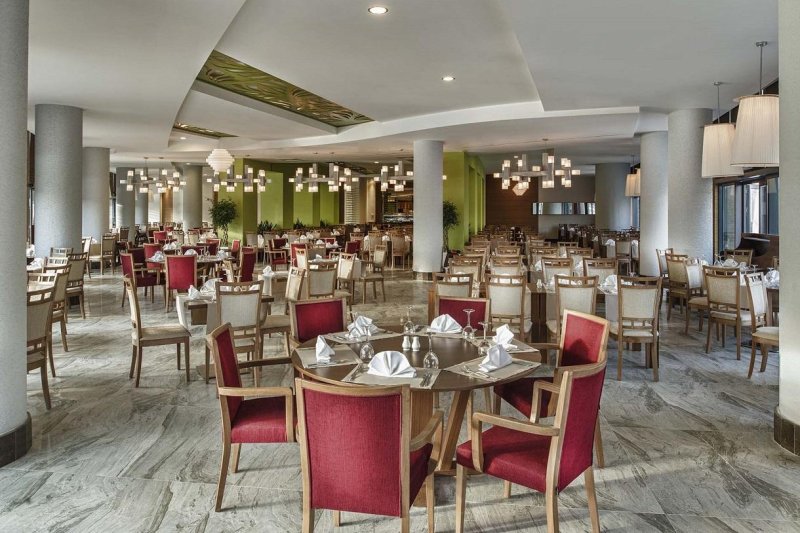 Antalya utazás Aska Lara Resort & Spa