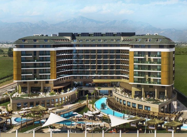 Antalya utazás Aska Lara Resort & Spa
