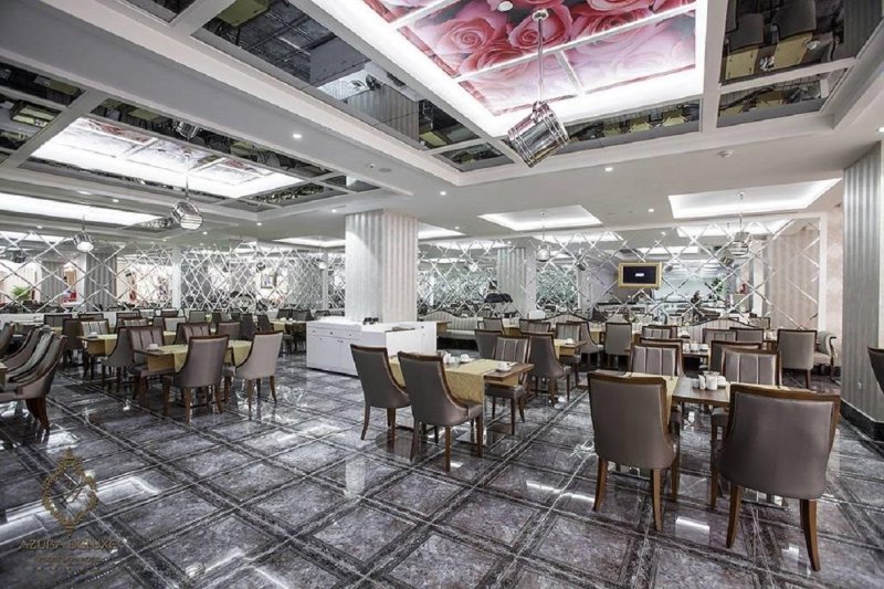 Alanya utazás Azura Deluxe Resort