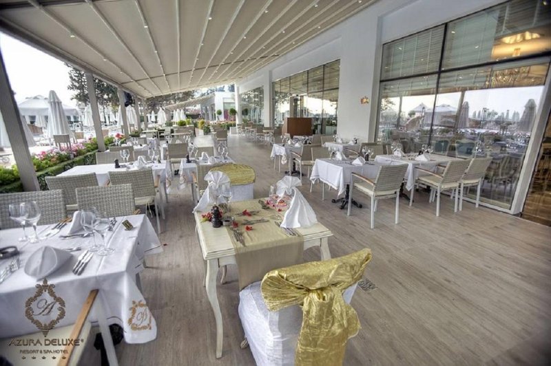 Alanya utazás Azura Deluxe Resort