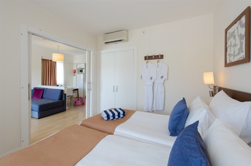 Barut B Suites Side