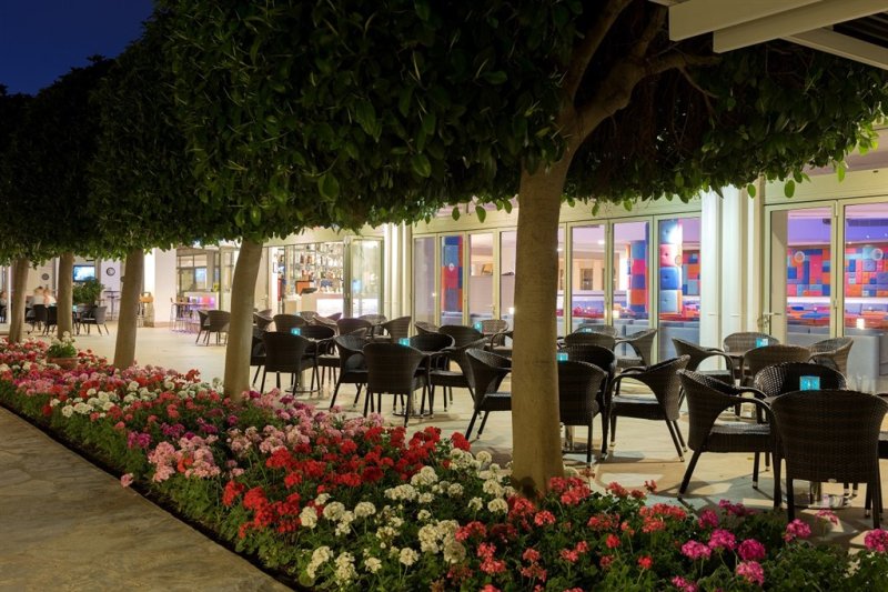 Barut B Suites Side