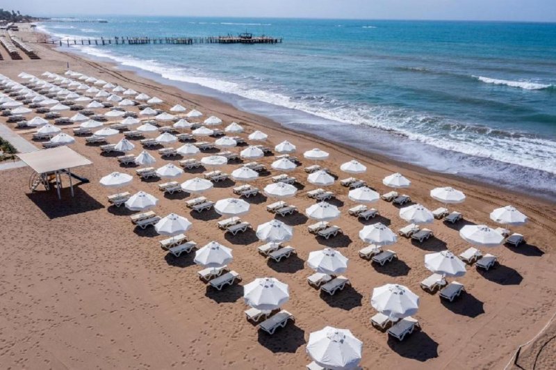 Barut Goia Side