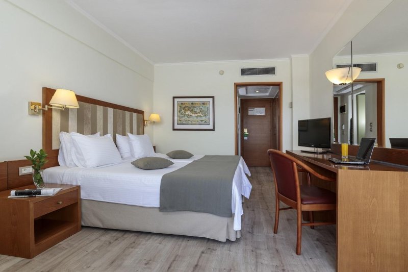 Best Western Plaza Rodosz