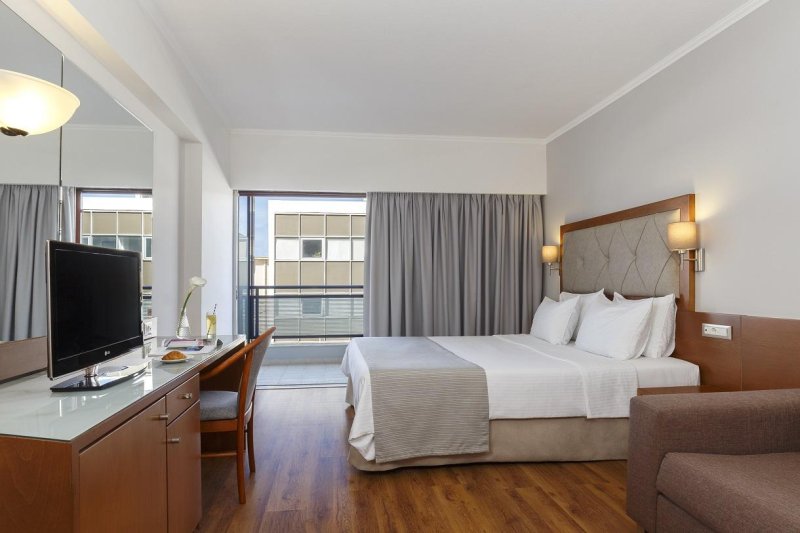 Best Western Plaza Rodosz