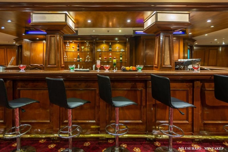 Cairo Pyramids (ex. Mövenpick) - Nile Cruise - Luxor