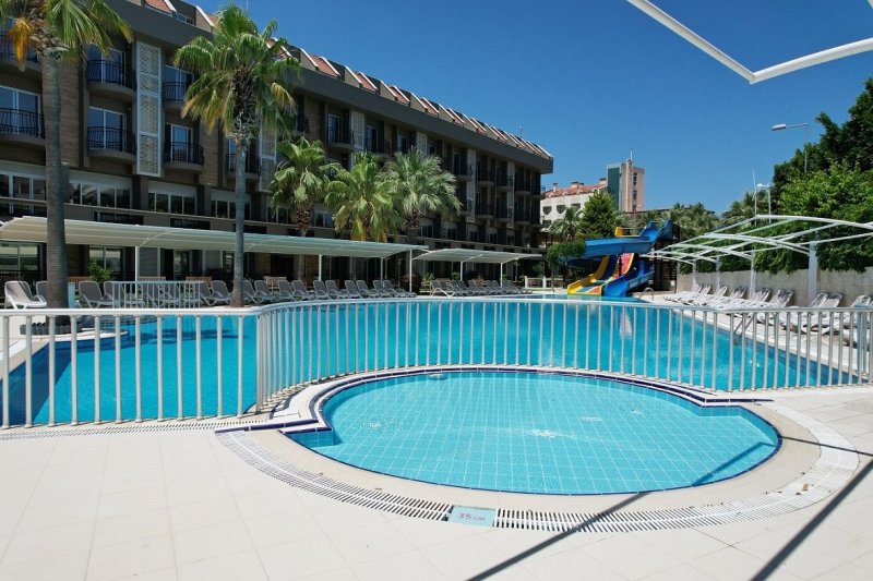 Kemer utazás Camyuva Beach