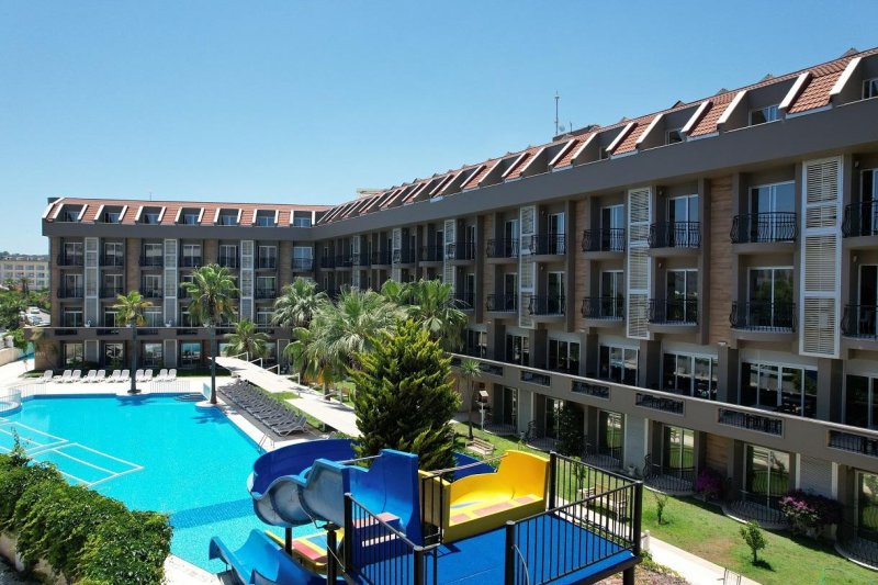 Kemer utazás Camyuva Beach