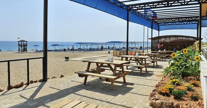 Cenger Beach Resort & Spa Side
